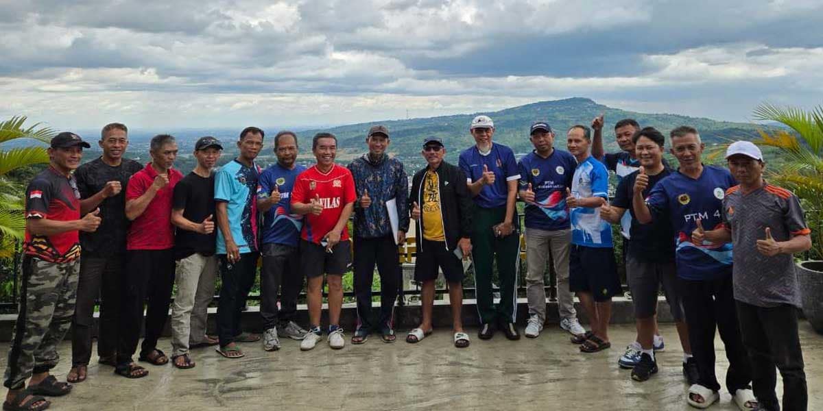 Foto-Bersama-Gathering 